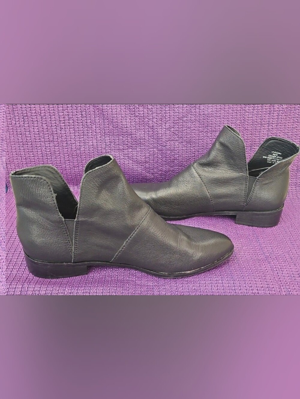 Lucky Brand "Paramo" Black Leather V-Cut Ankle Booties - Women's Size 9M